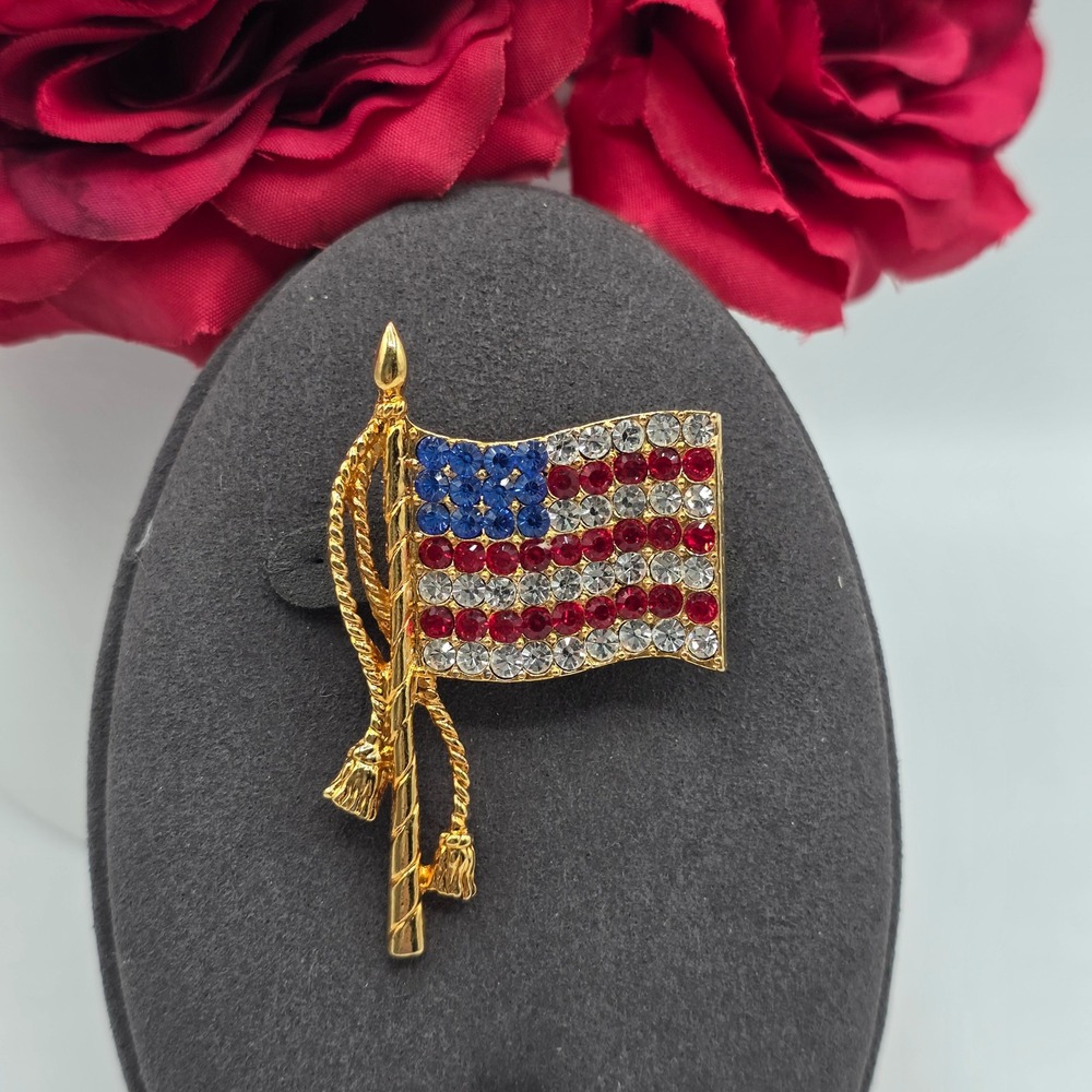 OTC American Flag Brooch Pin Rhinestone Gold Tone Patriotic USA Waving Flag